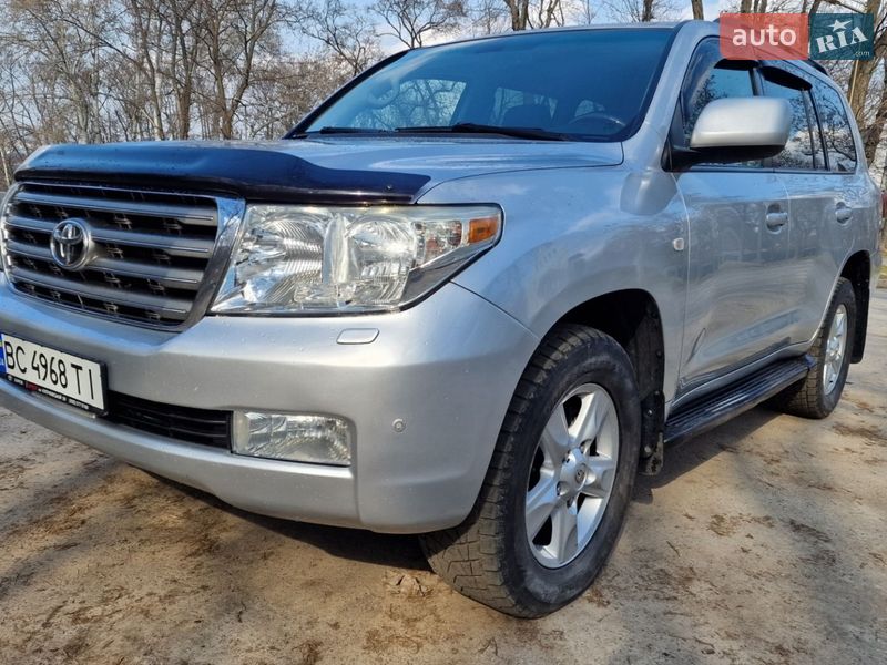 Внедорожник / Кроссовер Toyota Land Cruiser 2008 в Киеве