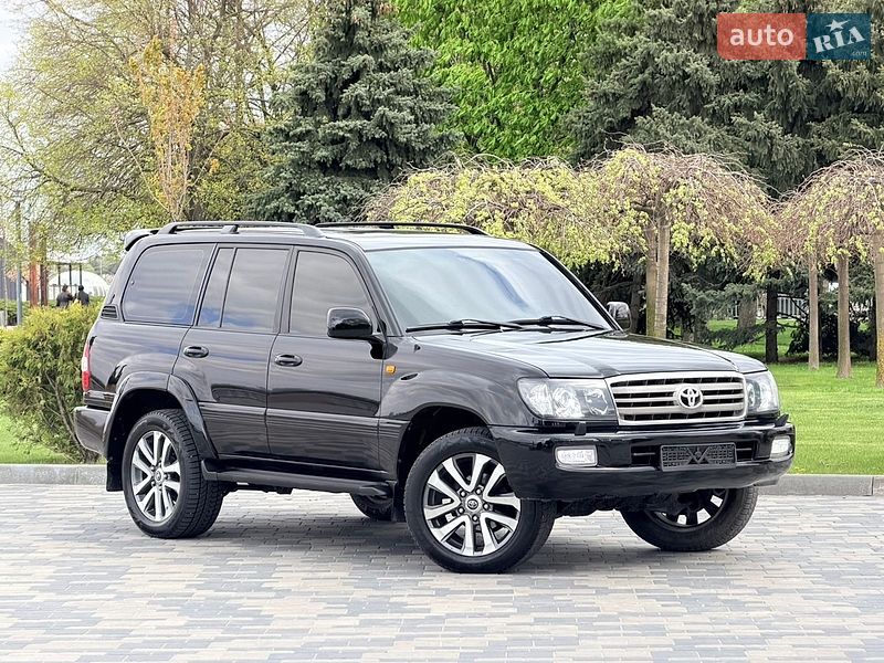 Внедорожник / Кроссовер Toyota Land Cruiser 2006 в Днепре