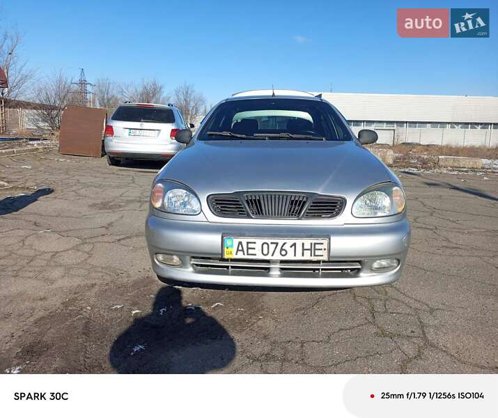 Седан Daewoo Lanos 2003 в Днепре