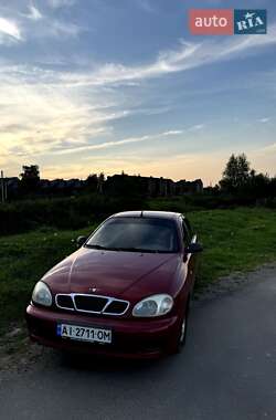 Седан ЗАЗ Lanos 2008 в Старичах