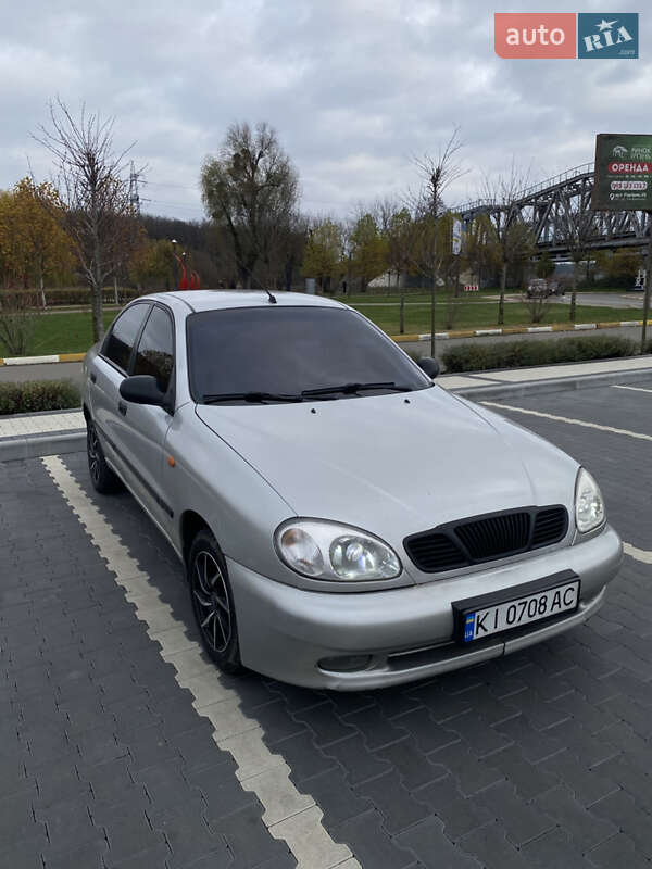 Седан Daewoo Lanos 2002 в Ірпені