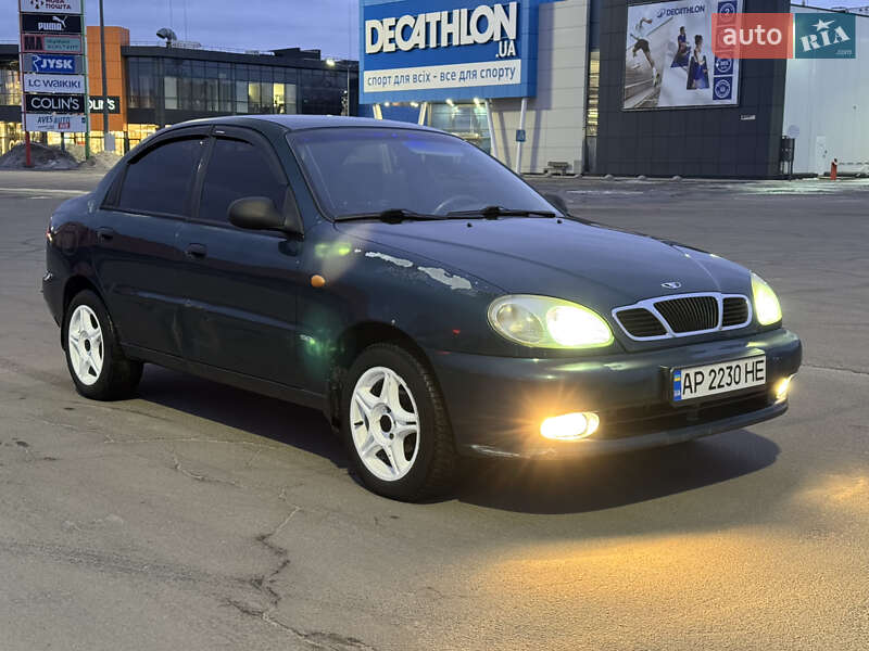 Седан Daewoo Lanos 1998 в Киеве