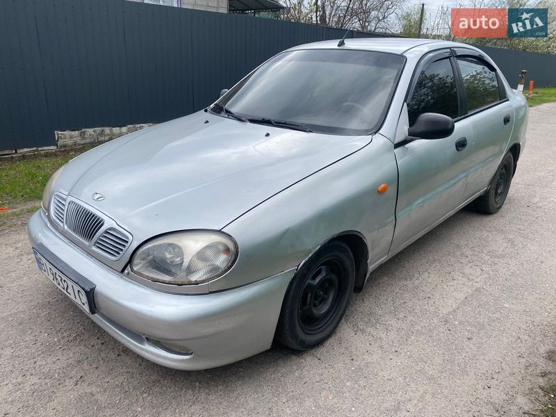 Седан Daewoo Lanos 2002 в Кобеляках