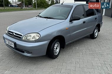 Седан Daewoo Lanos 2010 в Врадиевке
