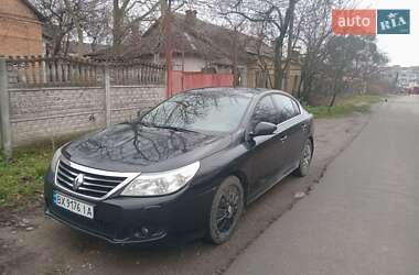 Седан Renault Latitude 2011 в Киеве