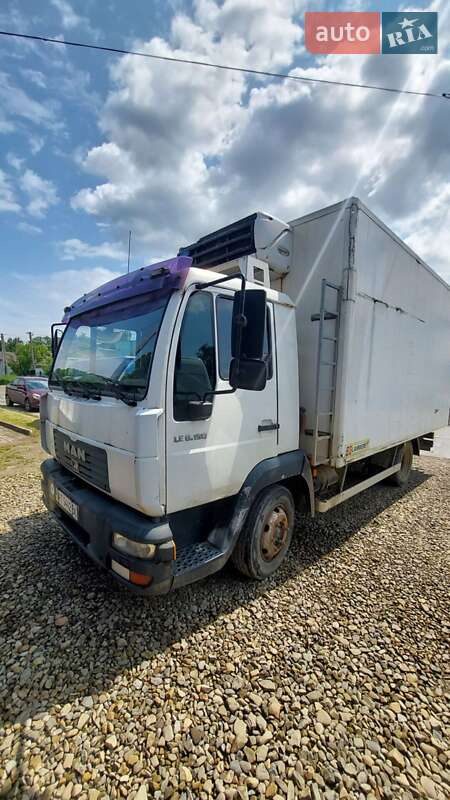 Грузовой фургон MAN LE 8.150 2005 в Долине