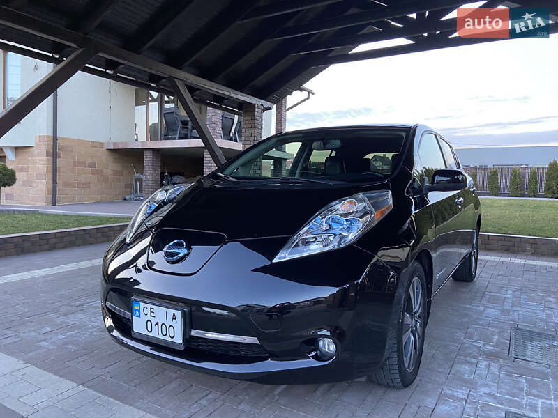 Хэтчбек Nissan Leaf 2016 в Черновцах Хэтчбек Nissan Leaf 2016 в Черновцах