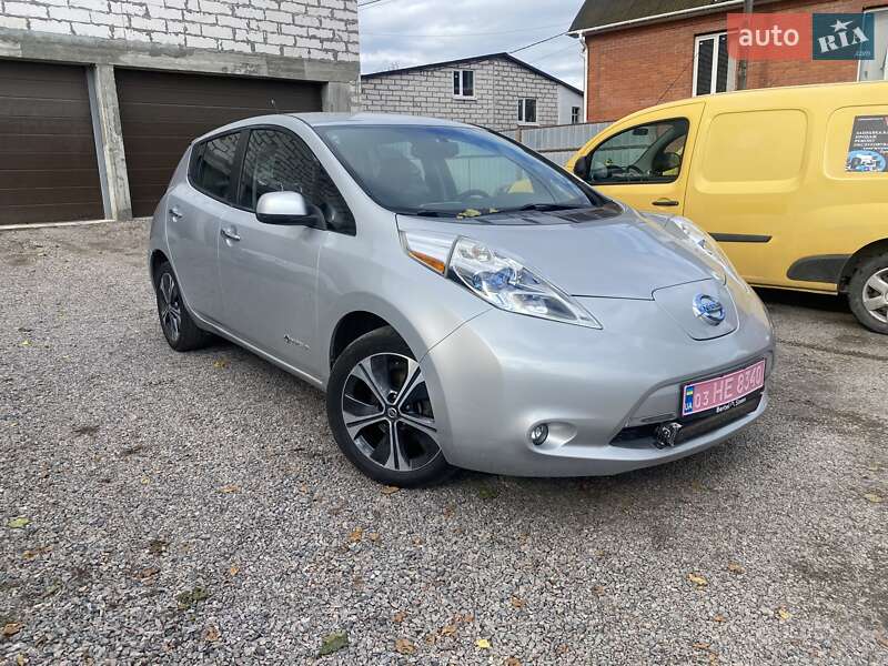 Хэтчбек Nissan Leaf 2014 в Белой Церкви