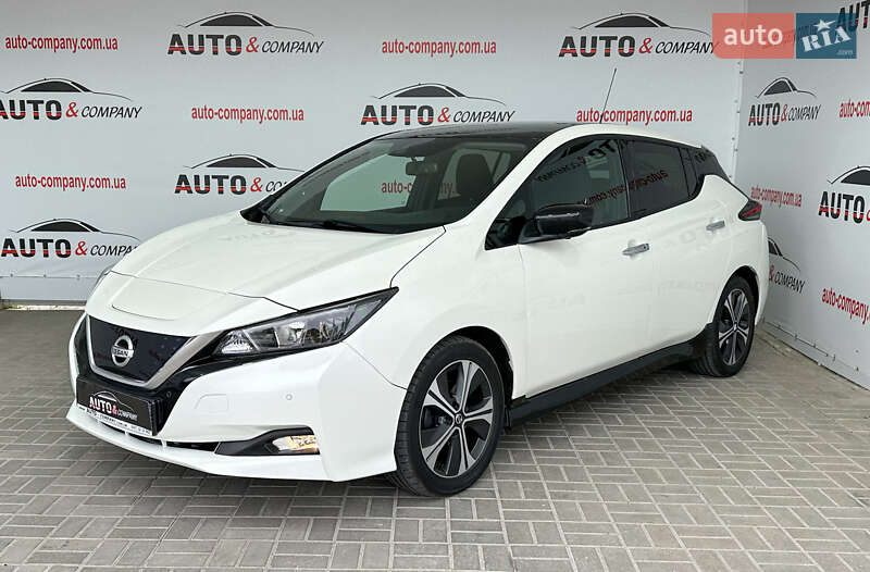 Хетчбек Nissan Leaf 2018 в Львові