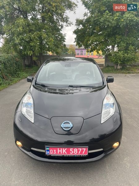 Хэтчбек Nissan Leaf 2013 в Киеве