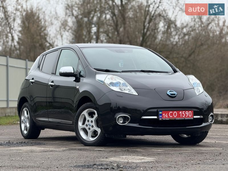 Хэтчбек Nissan Leaf 2013 в Дрогобыче