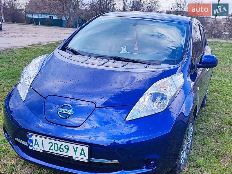 Хэтчбек Nissan Leaf 2016 в Черкассах