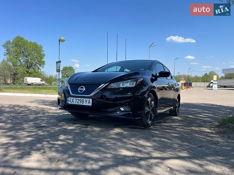 Хэтчбек Nissan Leaf 2022 в Харькове