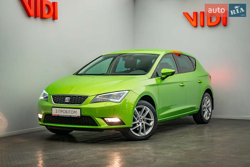 Хэтчбек SEAT Leon 2016 в Киеве