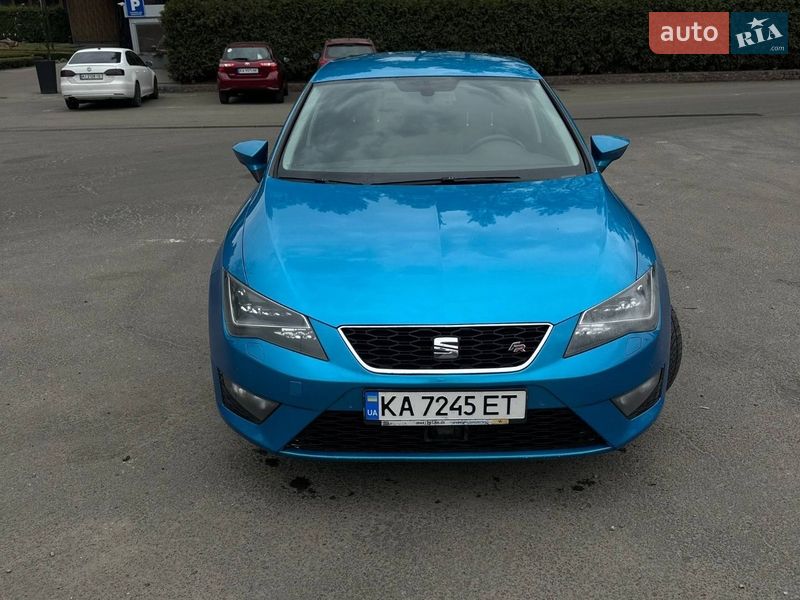 Хетчбек SEAT Leon 2015 в Києві
