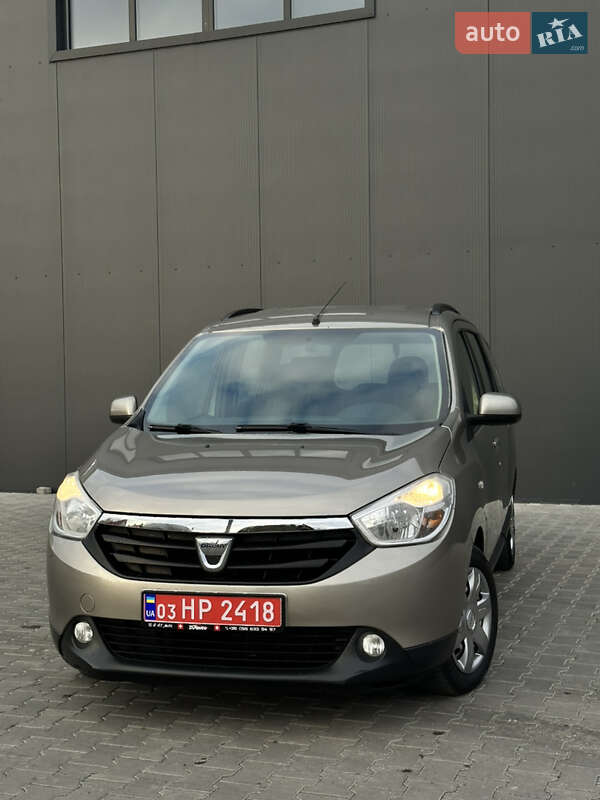 Минивэн Dacia Lodgy 2012 в Луцке