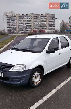 Седан Renault Logan 2011 в Києві Седан Renault Logan 2011 в Києві