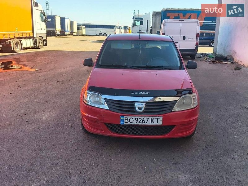 Седан Dacia Logan 2009 в Дрогобичі