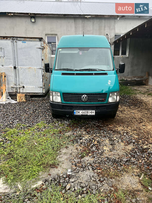 Грузовой фургон Volkswagen LT 2003 в Иршаве Грузовой фургон Volkswagen LT 2003 в Иршаве