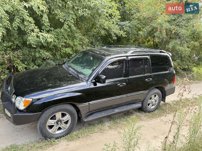 Внедорожник / Кроссовер Lexus LX 2005 в Сумах