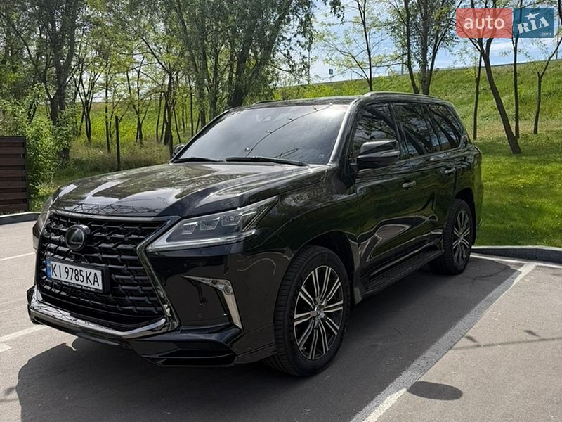 Внедорожник / Кроссовер Lexus LX 2019 в Киеве