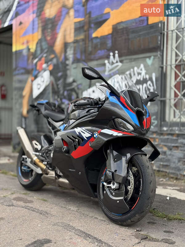 Спортбайк BMW M 1000RR 2023 в Киеве