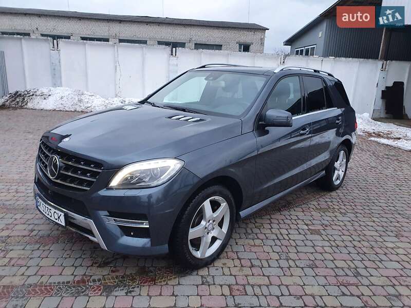 Внедорожник / Кроссовер Mercedes-Benz M-Class 2014 в Костополе Внедорожник / Кроссовер Mercedes-Benz M-Class 2014 в Костополе