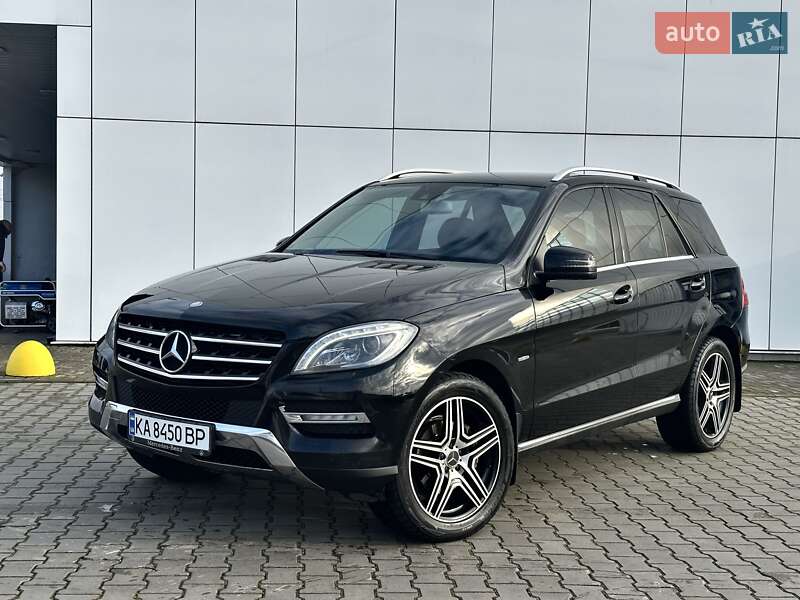 Внедорожник / Кроссовер Mercedes-Benz M-Class 2012 в Киеве Внедорожник / Кроссовер Mercedes-Benz M-Class 2012 в Киеве