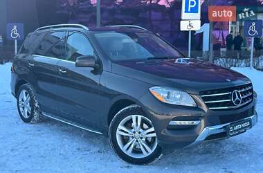Позашляховик / Кросовер Mercedes-Benz M-Class 2014 в Києві