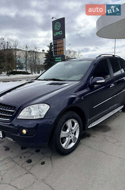 Внедорожник / Кроссовер Mercedes-Benz M-Class 2005 в Миргороде