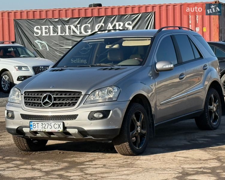 Позашляховик / Кросовер Mercedes-Benz M-Class 2006 в Рівному Позашляховик / Кросовер Mercedes-Benz M-Class 2006 в Рівному