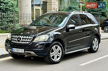Позашляховик / Кросовер Mercedes-Benz M-Class 2009 в Києві