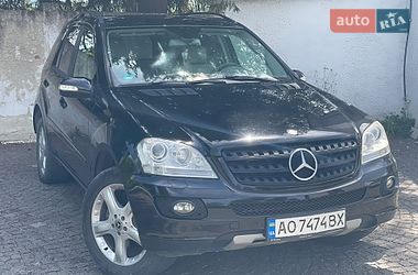 Позашляховик / Кросовер Mercedes-Benz M-Class 2006 в Сваляві
