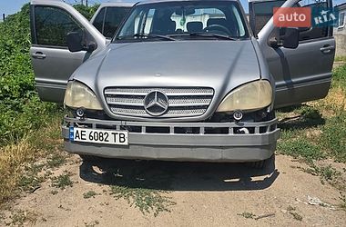 Позашляховик / Кросовер Mercedes-Benz M-Class 1999 в Черкасах