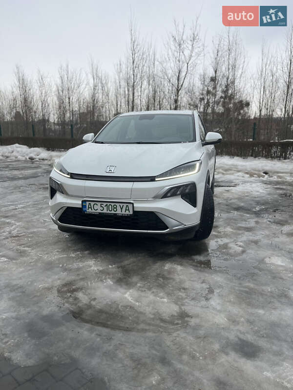 Внедорожник / Кроссовер Honda M-NV 2023 в Луцке