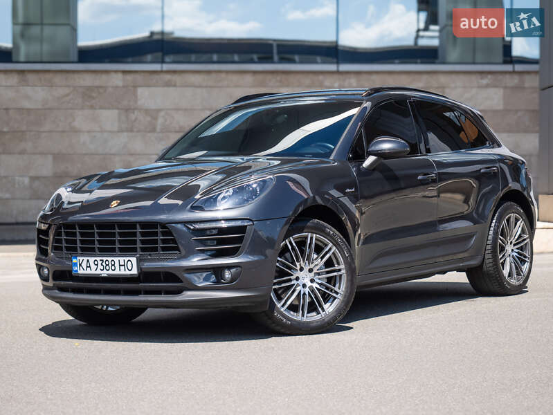 Внедорожник / Кроссовер Porsche Macan 2016 в Киеве