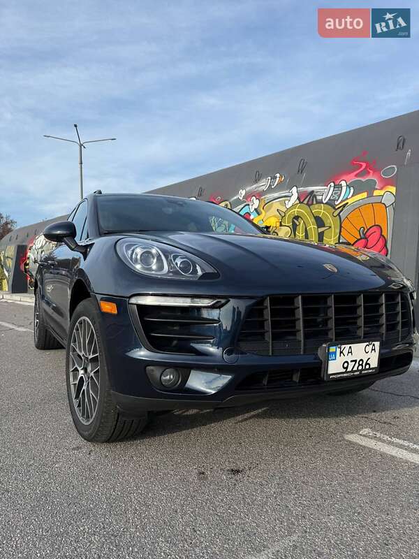 Внедорожник / Кроссовер Porsche Macan 2018 в Киеве