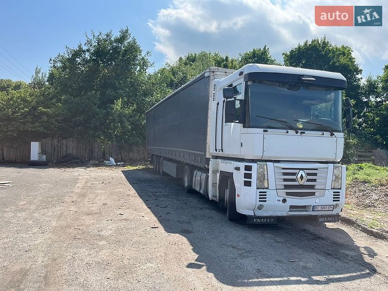 Тягач Renault Magnum 2008 в Львове