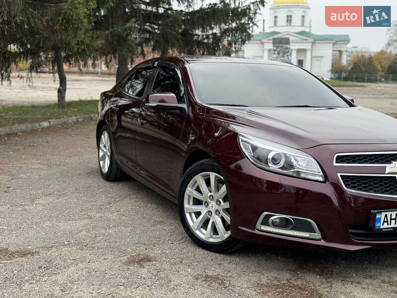 Седан Chevrolet Malibu 2012 в Чугуеве Седан Chevrolet Malibu 2012 в Чугуеве