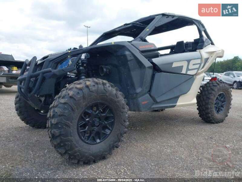 Мотовездеход BRP Maverick X3 2022 в Харькове Мотовездеход BRP Maverick X3 2022 в Харькове