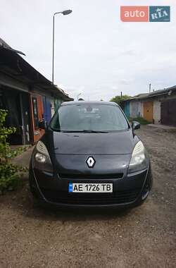 Минивэн Renault Megane Scenic 2010 в Павлограде