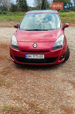 Минивэн Renault Megane Scenic 2010 в Шостке