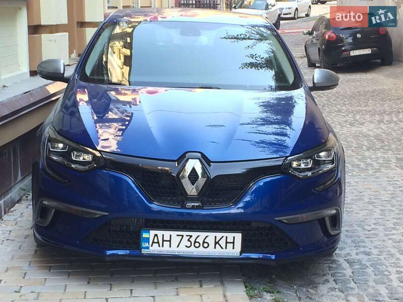 Хэтчбек Renault Megane 2017 в Киеве