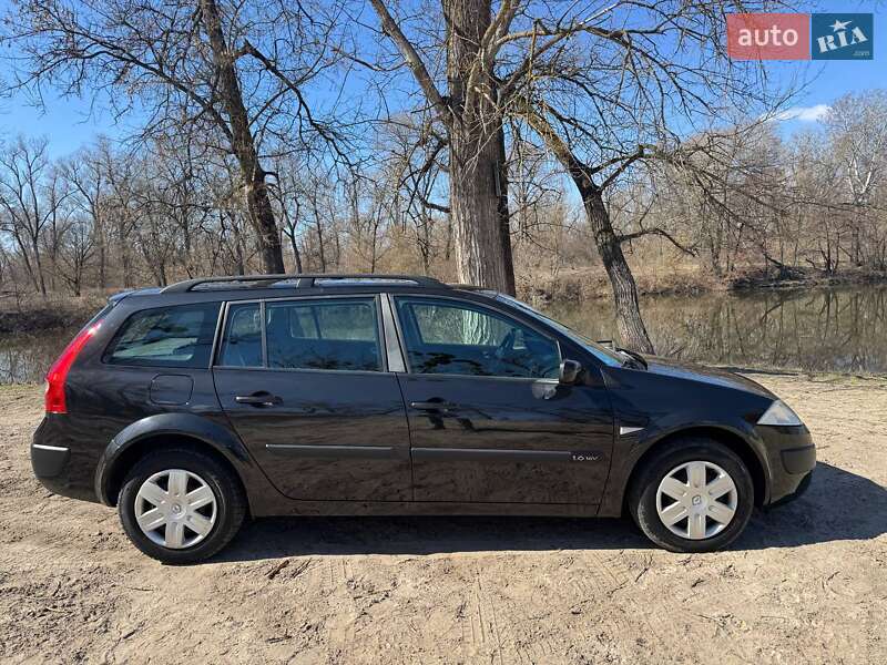 Универсал Renault Megane 2004 в Полтаве Универсал Renault Megane 2004 в Полтаве