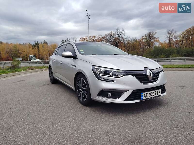 Универсал Renault Megane 2017 в Киеве Универсал Renault Megane 2017 в Киеве