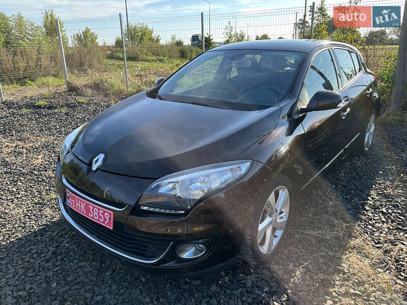 Хэтчбек Renault Megane 2012 в Владимире