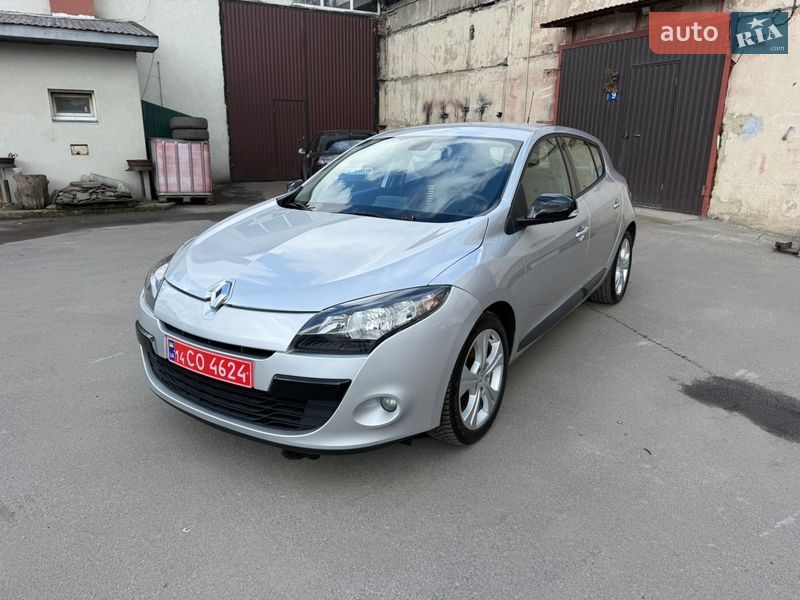 Хэтчбек Renault Megane 2012 в Калуше