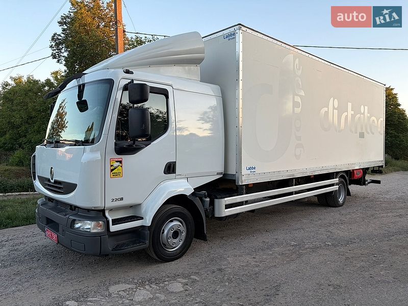 Грузовой фургон Renault Midlum 2013 в Бучаче