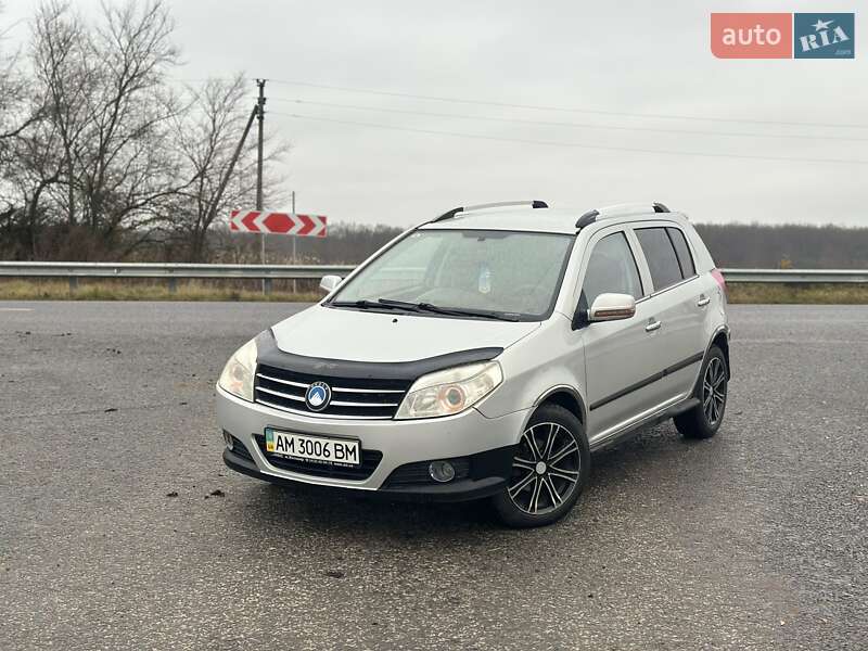 Хэтчбек Geely MK Cross 2013 в Любаре Хэтчбек Geely MK Cross 2013 в Любаре