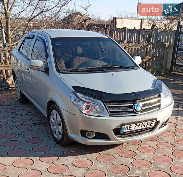 Седан Geely MK 2008 в Кельменцах